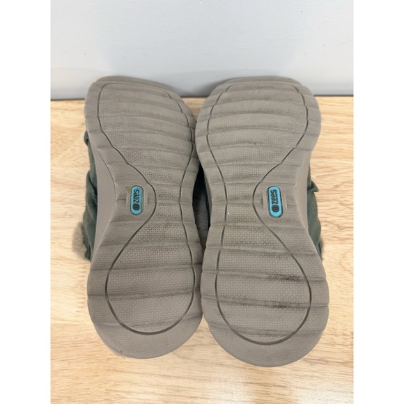 Bzees Genie Olive Green Microsuede Upper Faux Fur Trim  Ankle Boots Size 7 #62 - Picture 6 of 9